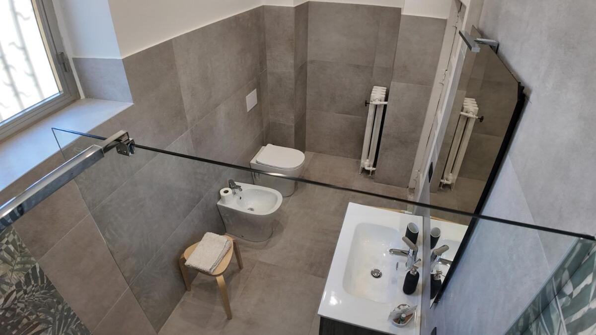 Casa Manu Nuovo Appartamento In Centro Storico Benevento Bagian luar foto