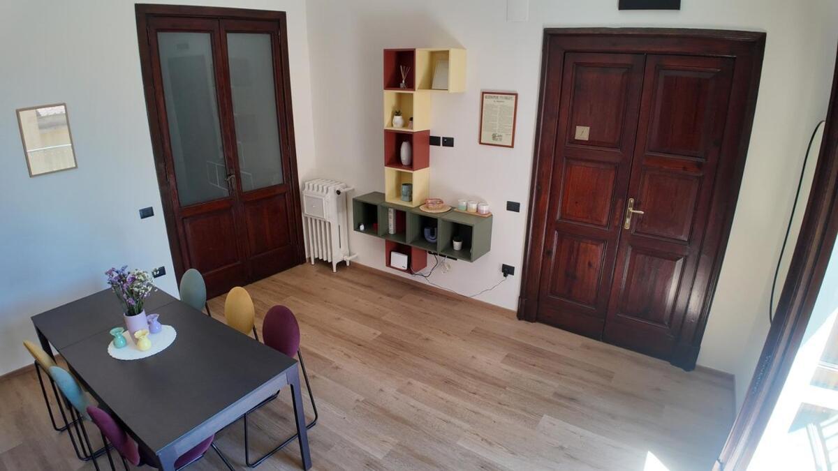 Casa Manu Nuovo Appartamento In Centro Storico Benevento Bagian luar foto